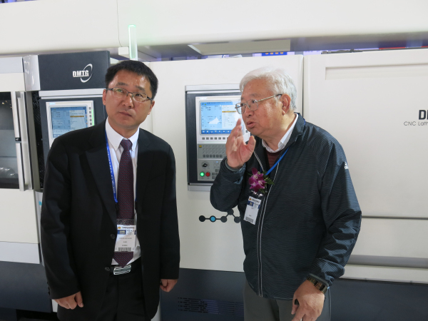 大連機床領航第九屆中國數控機床展覽會(圖1)